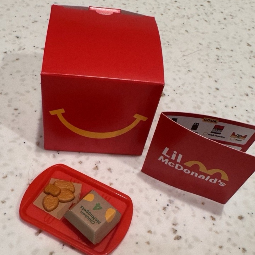 Mcdonald's Lil Happy Meal Toy #04 - 4 piece chicken nuggets with tray